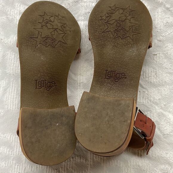 Latigo Anthropologie Tana Sandals Leather Size 10 Embroidered designs Boho - Picture 13 of 16